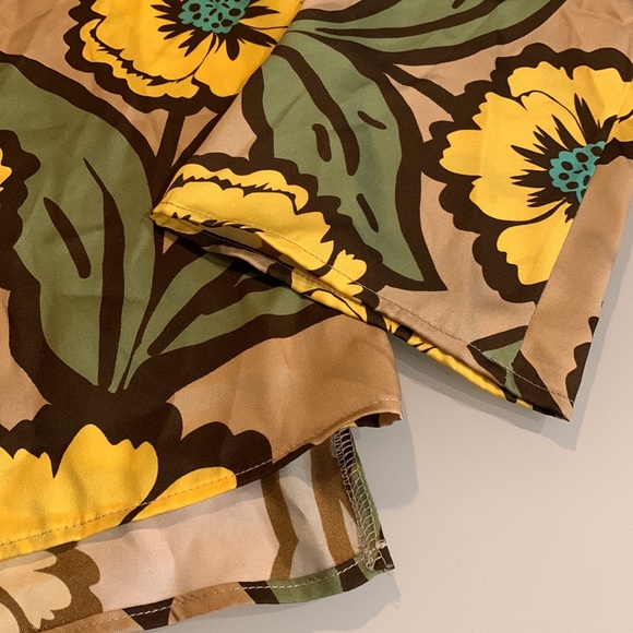 Yellow flower blouse - size S - Picture 5 of 13